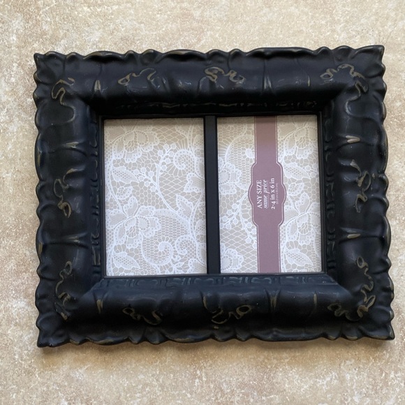 Other - 2 pictures frame